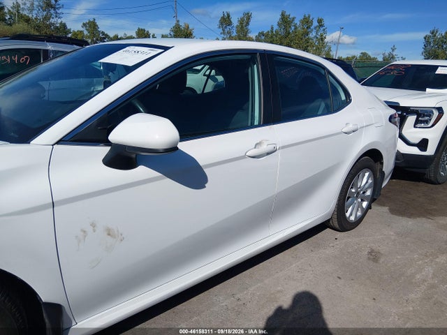 Продаж на аукціоні авто 2020 Toyota Camry Le, vin: 4T1C11AK7LU956665, номер лоту: 46158311