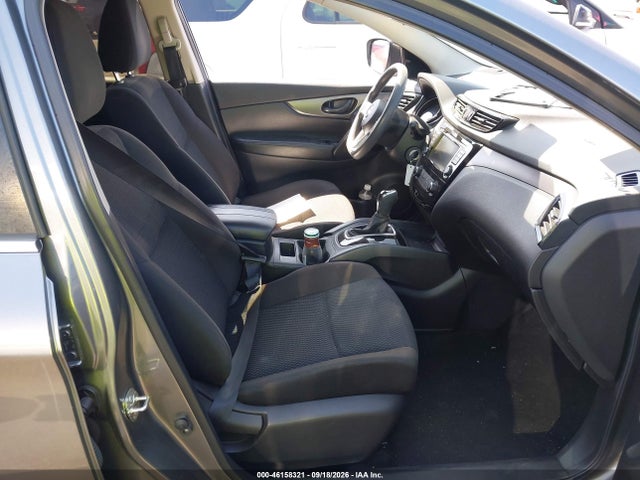 46158321 :رقم المزاد ، JN1BJ1AW8NW680400 vin ، 2022 Nissan Rogue Sport S Awd Xtronic Cvt مزاد بيع