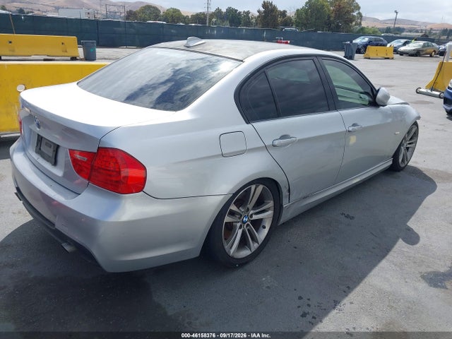 46158376 :رقم المزاد ، WBAPM5C5XBF182097 vin ، 2011 Bmw 335i مزاد بيع