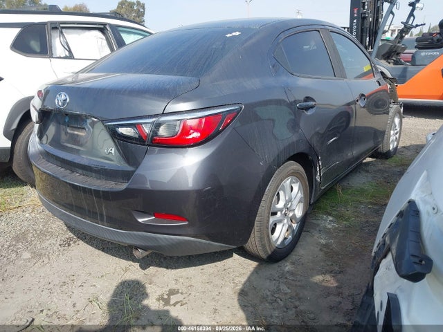 3MYDLBYV5JY311209 Toyota YARIS IA