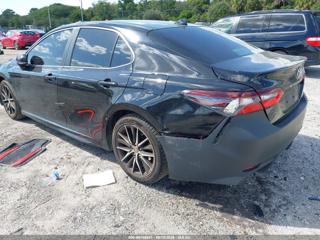 2024 Toyota Camry Se მანქანა იყიდება აუქციონზე, vin: 4T1G11AK9RU210986, აუქციონის ნომერი: 46158401