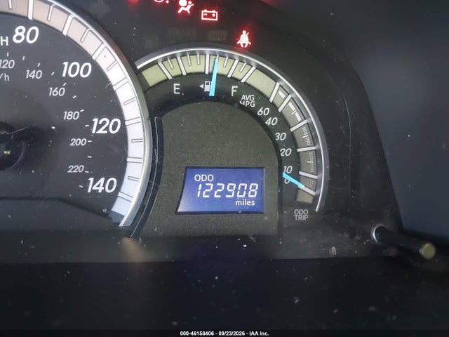 46158406 :رقم المزاد ، 4T1BF1FK0EU851216 vin ، 2014 Toyota Camry Se مزاد بيع