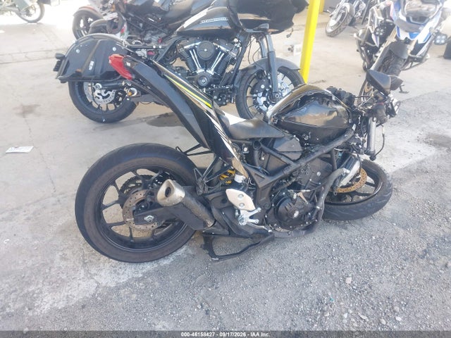 46158427 :رقم المزاد ، MH3RH15Y6HK003023 vin ، 2017 Yamaha Yzfr3 A مزاد بيع