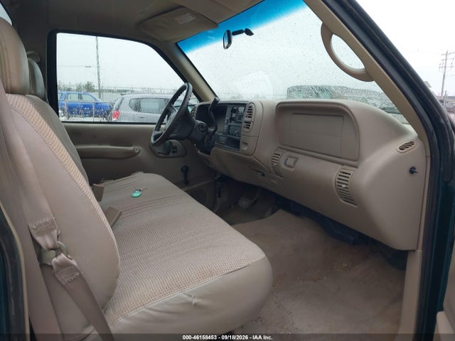 46158453 :رقم المزاد ، 1GCEK14M3WZ281296 vin ، 1998 Chevrolet K1500 Fleetside مزاد بيع