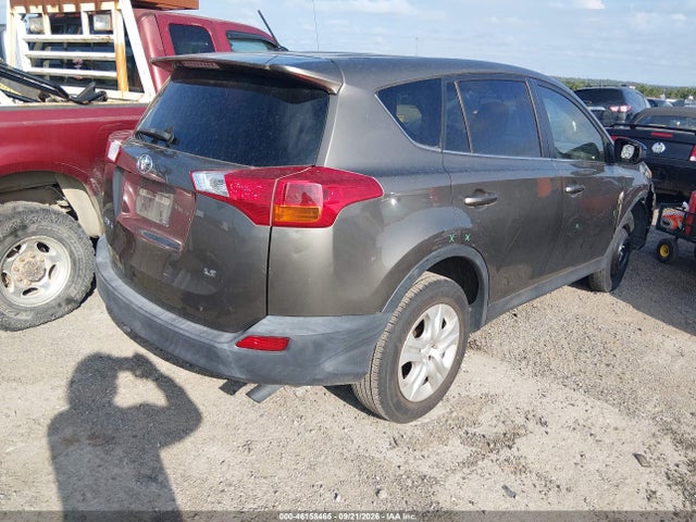 46158465 :رقم المزاد ، JTMZFREV9FD050704 vin ، 2015 Toyota Rav4 Le مزاد بيع