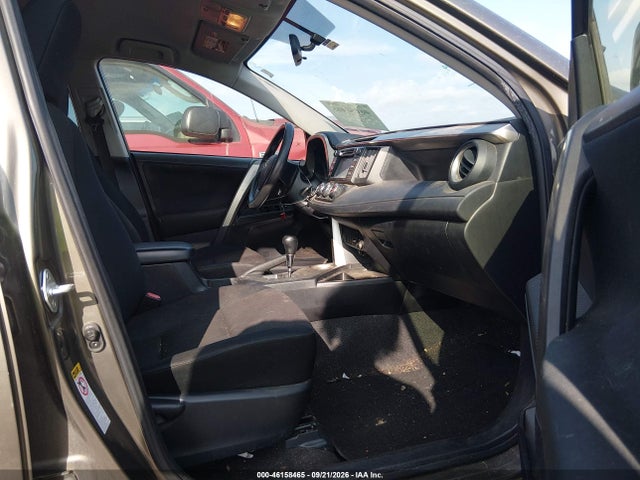 46158465 :رقم المزاد ، JTMZFREV9FD050704 vin ، 2015 Toyota Rav4 Le مزاد بيع