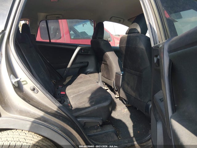 46158465 :رقم المزاد ، JTMZFREV9FD050704 vin ، 2015 Toyota Rav4 Le مزاد بيع