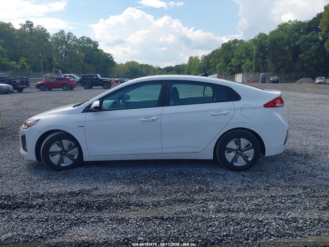 Продажа на аукционе авто 2020 Hyundai Ioniq Hybrid Blue, vin: KMHC65LC9LU220082, номер лота: 46158470