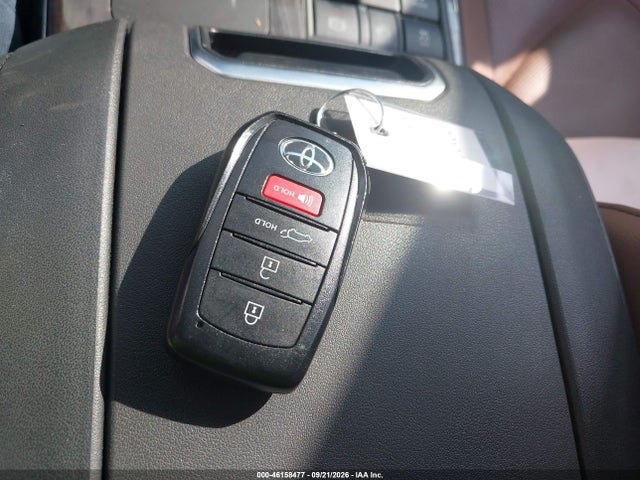 5TDKBRCH3SS646738 Toyota Highlander Hybrid Limited 25th Edition