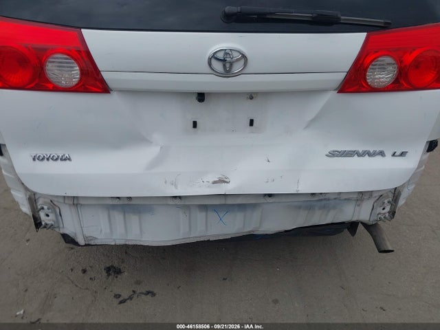 46158506 :رقم المزاد ، 5TDKK4CCXAS309263 vin ، 2010 Toyota Sienna Le مزاد بيع