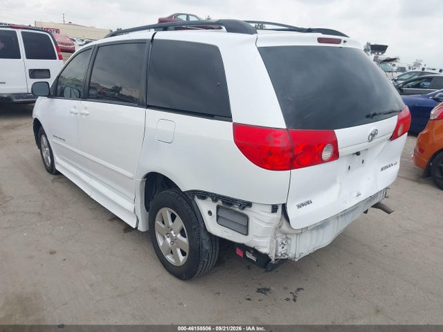 46158506 :رقم المزاد ، 5TDKK4CCXAS309263 vin ، 2010 Toyota Sienna Le مزاد بيع