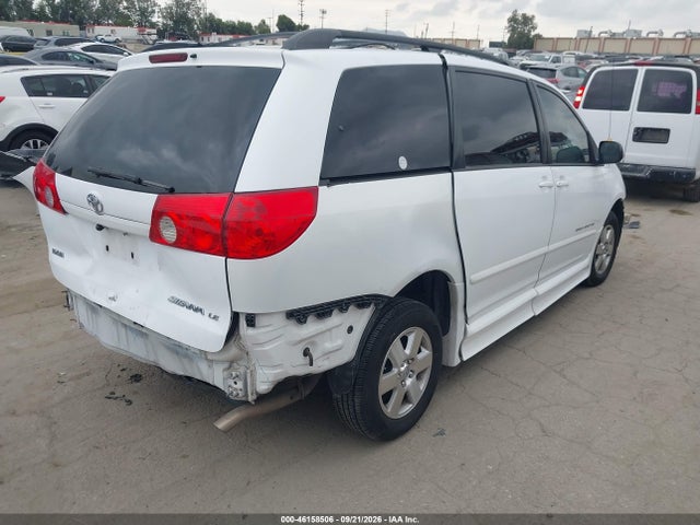 46158506 :رقم المزاد ، 5TDKK4CCXAS309263 vin ، 2010 Toyota Sienna Le مزاد بيع