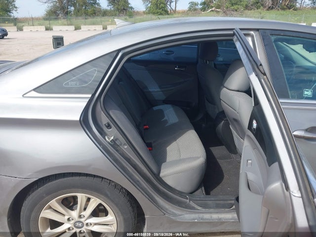 Продажа на аукционе авто 2013 Hyundai Sonata Gls, vin: 5NPEB4AC0DH720827, номер лота: 46158539