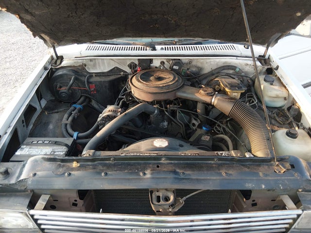46158556 :رقم المزاد ، 1GTCS14RXH8528003 vin ، 1987 Gmc S Truck S15 مزاد بيع