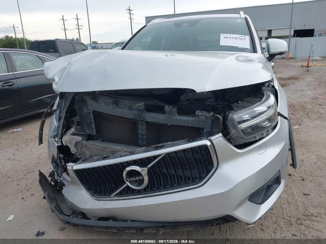 2019 Volvo Xc40 T5 Momentum მანქანა იყიდება აუქციონზე, vin: YV4162UK5K2074089, აუქციონის ნომერი: 46158562