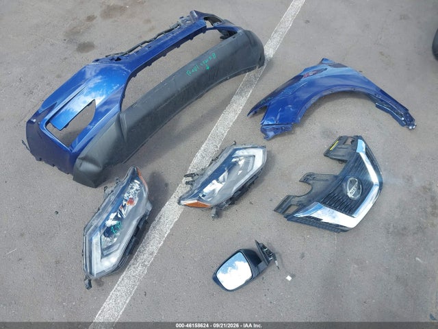 Nissan ROGUE S 2018 KNMAT2MTXJP622836 Image 12