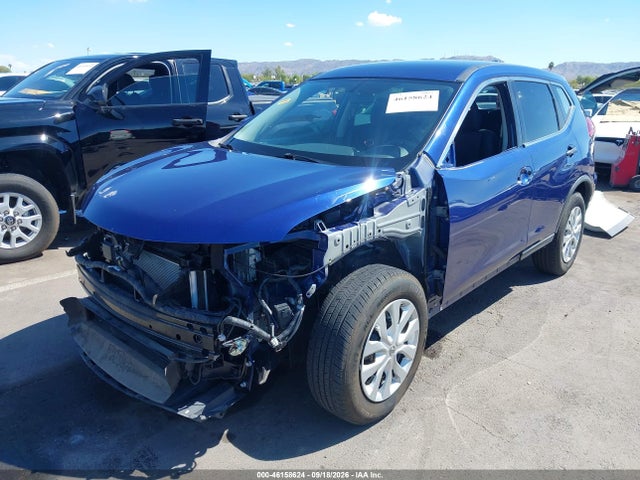 Nissan ROGUE S 2018 KNMAT2MTXJP622836 Image 2