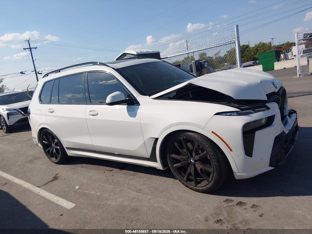 Продажа на аукционе авто 2024 Bmw X7 Xdrive40i, vin: 5UX23EM08R9V46012, номер лота: 46158657