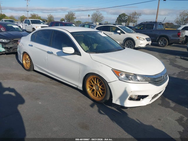 46158667 :رقم المزاد ، 1HGCR2F33HA002655 vin ، 2017 Honda Accord Lx مزاد بيع
