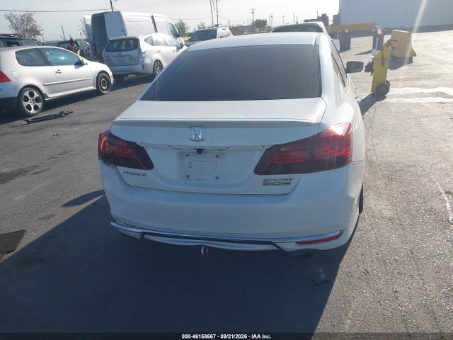 46158667 :رقم المزاد ، 1HGCR2F33HA002655 vin ، 2017 Honda Accord Lx مزاد بيع