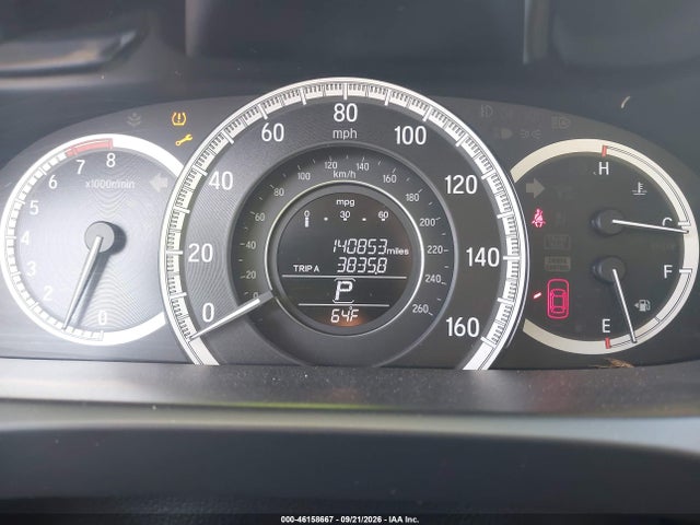 46158667 :رقم المزاد ، 1HGCR2F33HA002655 vin ، 2017 Honda Accord Lx مزاد بيع