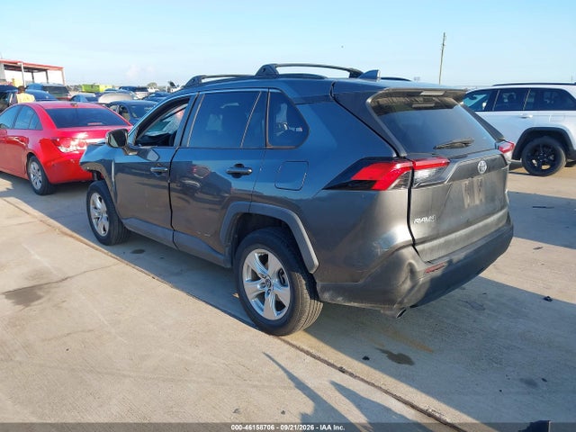 Toyota Rav4 Xle 2019 2T3W1RFV6KC024155 Image 3
