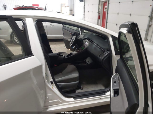 46158740 :رقم المزاد ، JTDKN3DU7D5591848 vin ، 2013 Toyota Prius Two مزاد بيع