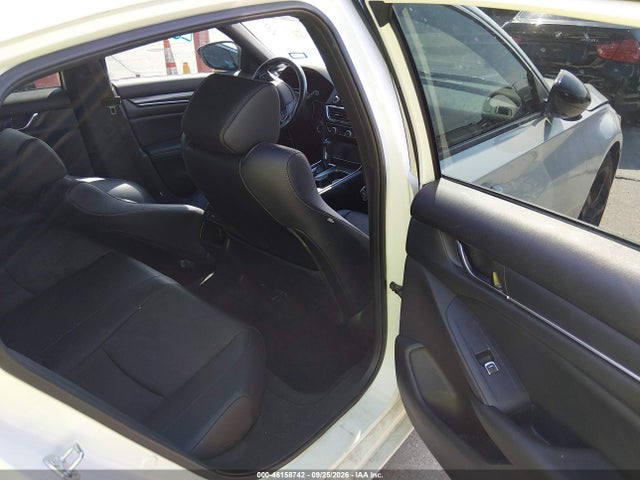 46158742 :رقم المزاد ، 1HGCV1F39NA063896 vin ، 2022 Honda Accord Sport مزاد بيع