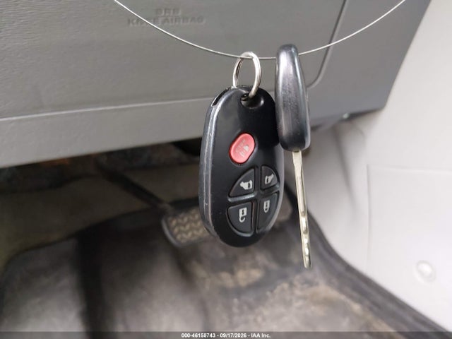 2013 Toyota Sienna Le 7 Passenger მანქანა იყიდება აუქციონზე, vin: 5TDJK3DC3DS051662, აუქციონის ნომერი: 46158743