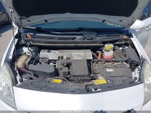 Toyota Prius Two 2014 JTDKN3DU3E1743293 Image 10