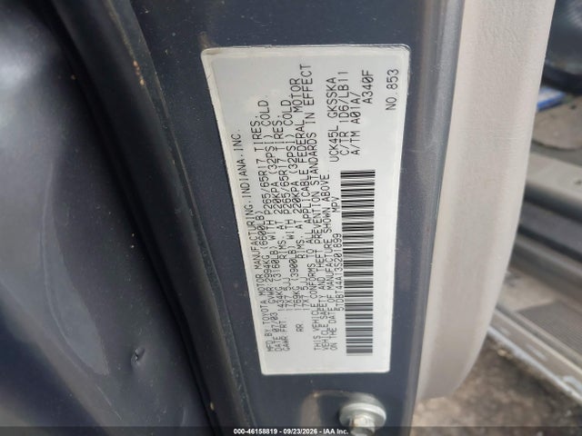 2003 Toyota Sequoia Sr5 V8 მანქანა იყიდება აუქციონზე, vin: 5TDBT44A13S201899, აუქციონის ნომერი: 46158819