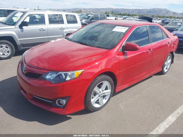 2013 Toyota Camry Se მანქანა იყიდება აუქციონზე, vin: 4T1BF1FK9DU724835, აუქციონის ნომერი: 46158828