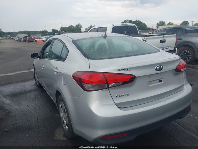 46158844 :رقم المزاد ، 3KPFL4A70HE070847 vin ، 2017 Kia Forte Lx/s مزاد بيع