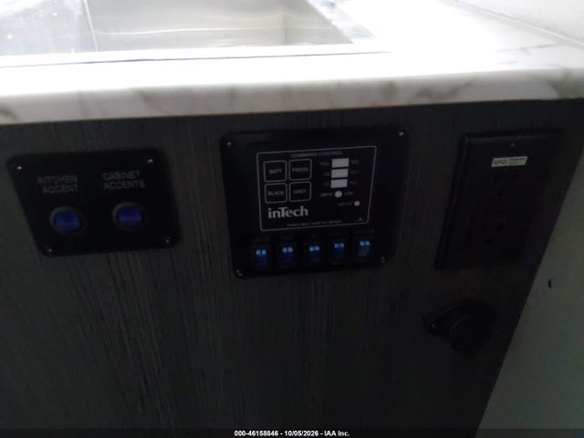 Intech Venture 2024 7H0TV2428RN015462 Image 7