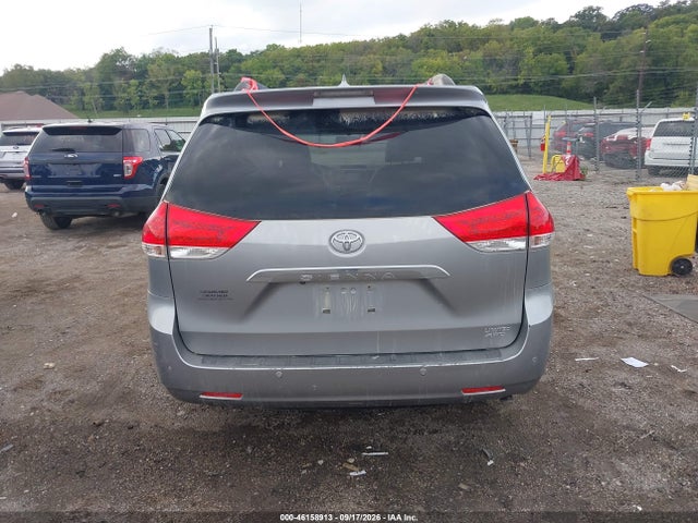 2011 Toyota Sienna Limited მანქანა იყიდება აუქციონზე, vin: 5TDDK3DC8BS007134, აუქციონის ნომერი: 46158913