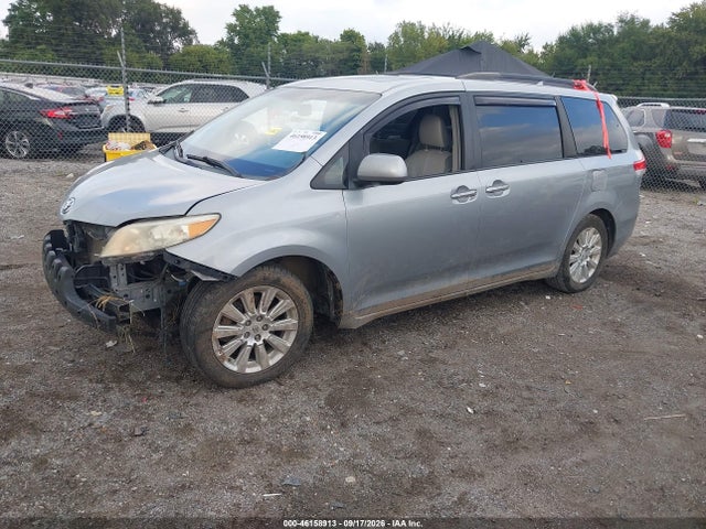 2011 Toyota Sienna Limited მანქანა იყიდება აუქციონზე, vin: 5TDDK3DC8BS007134, აუქციონის ნომერი: 46158913
