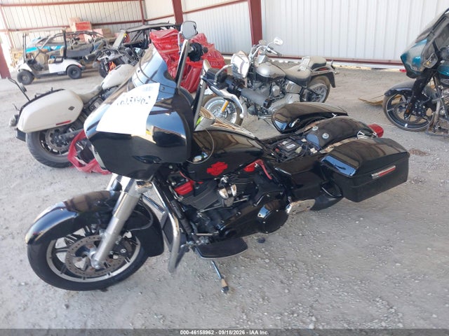 Harley-Davidson FLHT 2019 1HD1FVC27KB680627 Image 2