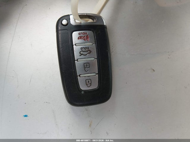 Продаж на аукціоні авто 2012 Hyundai Elantra Limited (ulsan Plant), vin: KMHDH4AE8CU217204, номер лоту: 46158971