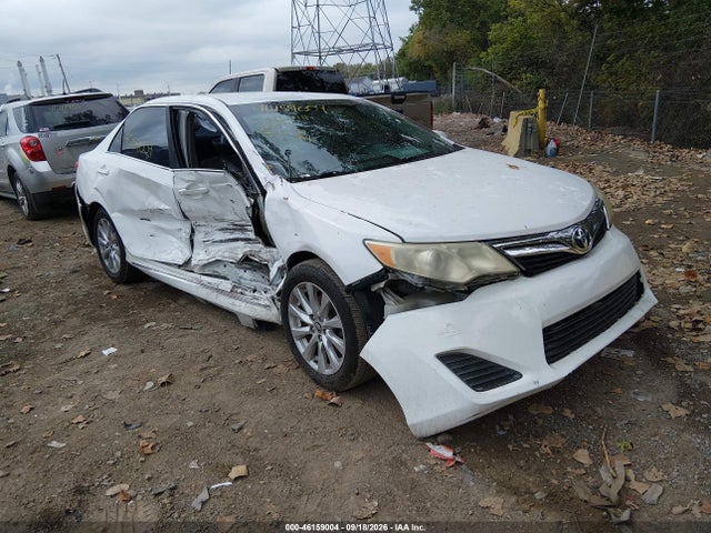 46159004 :رقم المزاد ، 4T1BF1FK6EU381144 vin ، 2014 Toyota Camry Le مزاد بيع