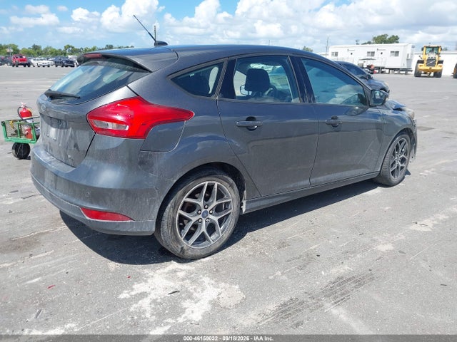 46159032 :رقم المزاد ، 1FADP3M2XJL308096 vin ، 2018 Ford Focus Sel مزاد بيع