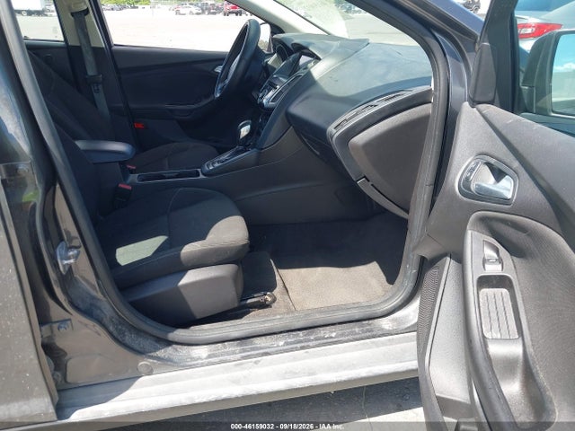 46159032 :رقم المزاد ، 1FADP3M2XJL308096 vin ، 2018 Ford Focus Sel مزاد بيع