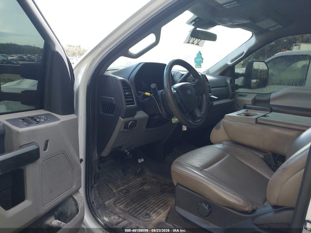 46159099 :رقم المزاد ، 1FD8W3HT2LED12616 vin ، 2020 Ford F-350 Chasis Xl مزاد بيع
