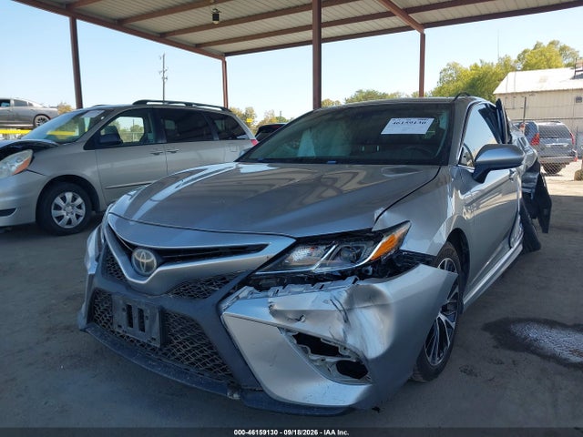 Toyota CAMRY SE 2020 4T1G11AK5LU925173 Image 2