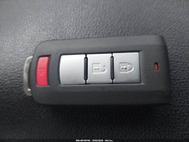 2018 Mitsubishi Eclipse Cross Se მანქანა იყიდება აუქციონზე, vin: JA4AT5AA3JZ055601, აუქციონის ნომერი: 46159196