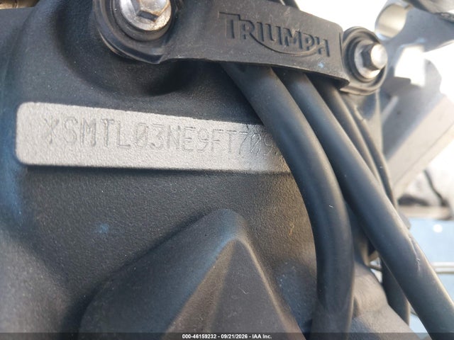 46159232 :رقم المزاد ، SMTL03NE9FT709375 vin ، 2015 Triumph Motorcycle Street Triple R مزاد بيع