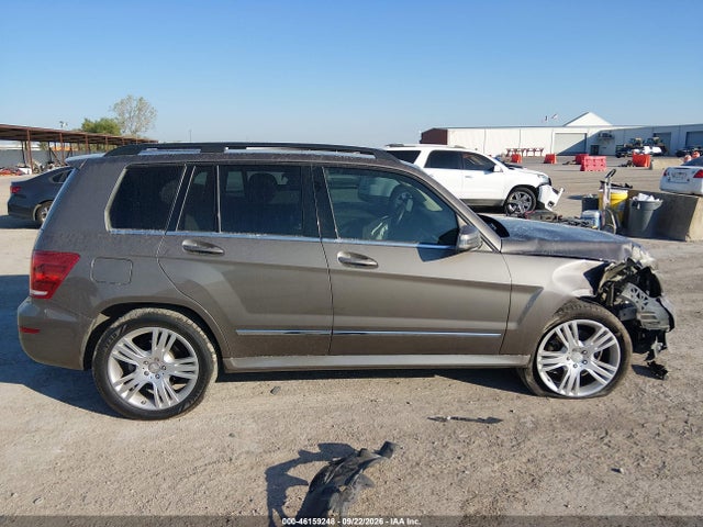 Продаж на аукціоні авто 2015 Mercedes-benz Glk 350, vin: WDCGG5HB5FG381545, номер лоту: 46159248