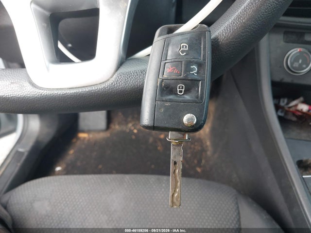 2019 Volkswagen Jetta 1.4t R-line/1.4t S/1.4t Se მანქანა იყიდება აუქციონზე, vin: 3VWC57BU0KM130445, აუქციონის ნომერი: 46159256