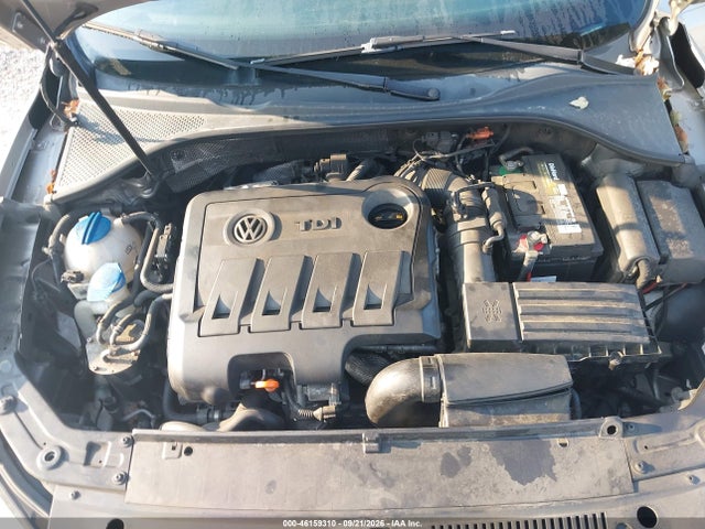 2014 Volkswagen Passat 2.0l Tdi Se მანქანა იყიდება აუქციონზე, vin: 1VWBN7A34EC085682, აუქციონის ნომერი: 46159310