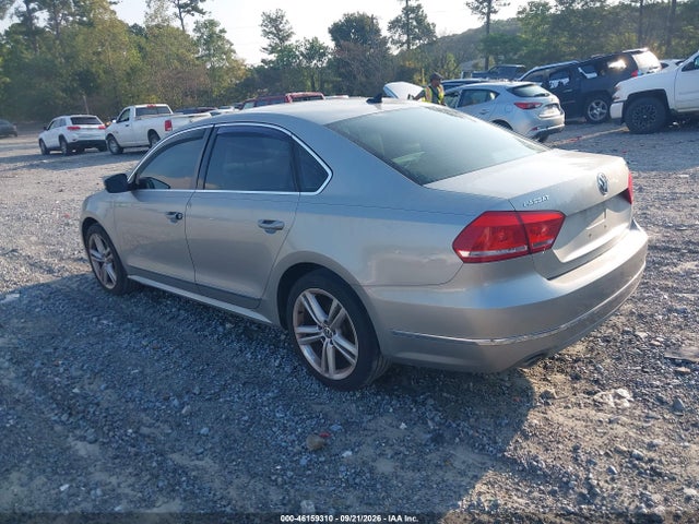 2014 Volkswagen Passat 2.0l Tdi Se მანქანა იყიდება აუქციონზე, vin: 1VWBN7A34EC085682, აუქციონის ნომერი: 46159310