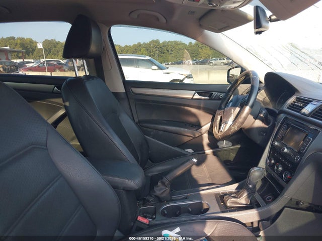 2014 Volkswagen Passat 2.0l Tdi Se მანქანა იყიდება აუქციონზე, vin: 1VWBN7A34EC085682, აუქციონის ნომერი: 46159310